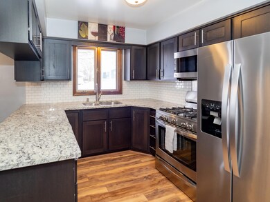 2490 Fairgrove St-110