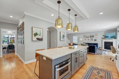 19 Baldwin Rd, Waltham, MA 02452 - photo 4