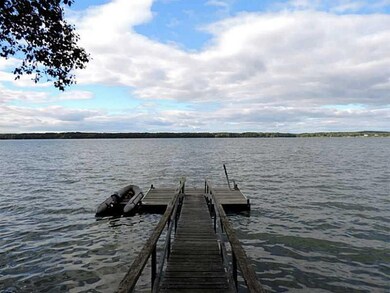 Waterfront/Dock/Pier. Mooring out...