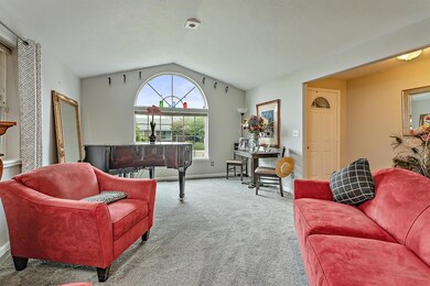 3030 Ruby Dr, Medford, OR 97504 - photo 4