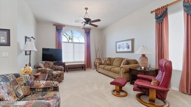 2951 E Hope St-7