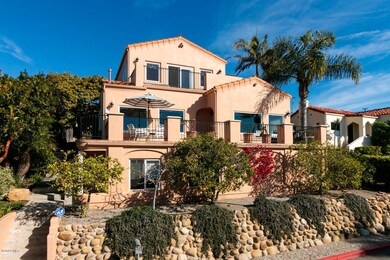 2167 Palomar Ave-002-069-Exterior-MLS_Si