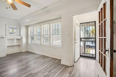 2928 N 55th St unit 2930, Milwaukee, WI 53210 - photo 4