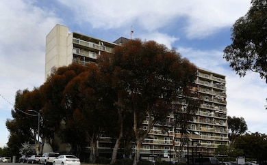 340 S Mesa St, Los Angeles, CA 90731 - photo 6