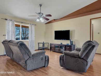 11365 N Zady Ln unit 4, Flagstaff, AZ 86004 - photo 4