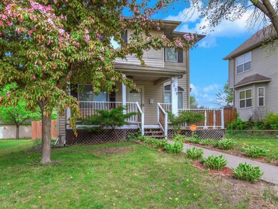2509 Dupont Ave Minneapolis MN-019-40-Front-MLS_Si