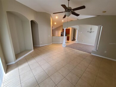 34446 Windknob Ct, Wesley Chapel, FL 33545 - photo 5