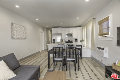 1559 1/2 S Harvard Blvd, Los Angeles, CA 90006 - photo 7