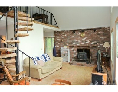 33 Beach Ave, Lancaster, MA 01523 - photo 5