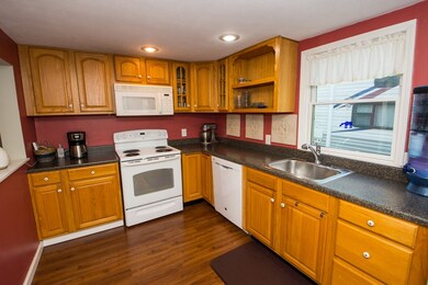 109 S Indiana Ave, Wakarusa, IN 46573 - photo 6