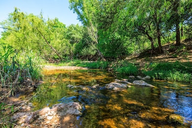 308 Oakhaven Ln, Fredericksburg, TX 78624 - photo 3