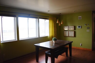 3143 S Stephen Dr, Columbus, OH 43204 - photo 4