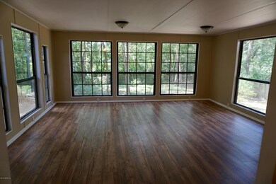4810 Ducheneau Dr, Jacksonville, FL 32210 - photo 5