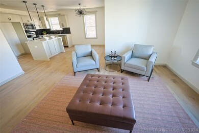 112 W 2nd St unit C, Owasso, OK 74055 - photo 5