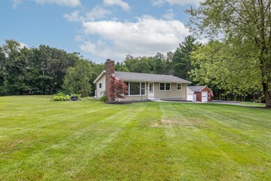 61 Varney Mill Rd Windham ME-large-006-0