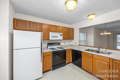 3058 Windcrest Way NE, Grand Rapids, MI 49525 - photo 7