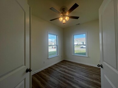 275 Woodfield Dr, Batesville, IN 47006 - photo 3