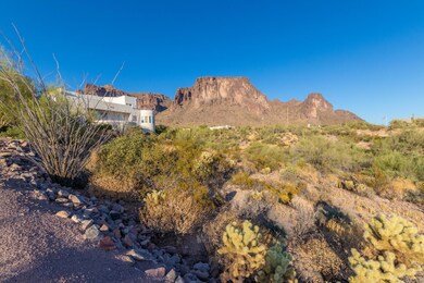 Superstition Mountain Views!