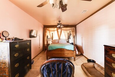 Large 3rd Bedroom/Bonus Room