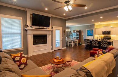 1461 Colonel McNeil Dr, Prairie Grove, AR 72753 - photo 2