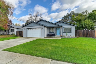 6606 Carrwood St, Orangevale, CA 95662 - photo 2