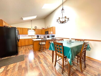 4000 SW 43rd St, Topeka, KS 66610 - photo 5