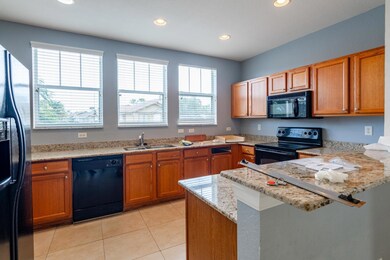 500 Pacific Grove Dr unit 2935, West Palm Beach, FL 33401 - photo 2