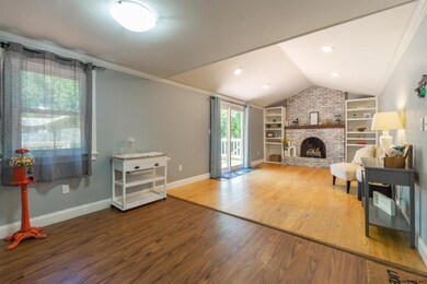 3 Laurie Ln, Saratoga Springs, NY 12866 - photo 4