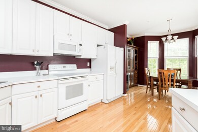 2515 Running Wolf Trail, Odenton, MD 21113 - photo 7