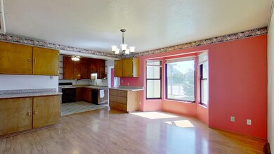 124-E-Main-St-East-Helena-Dining-Room