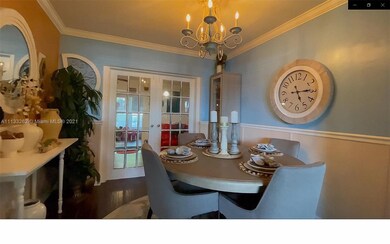 FORMAL DINNING ROOM