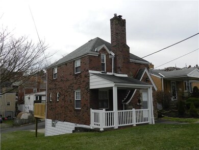This clinker brick styled 2 story colonial has gre
