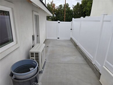 8712 Oceanview Ave unit A, Orange, CA 92865 - photo 2