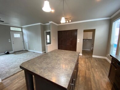 1130 SW Wild Iris-6