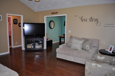 179 Forest Ridge Dr, Mount Washington, KY 40047 - photo 3