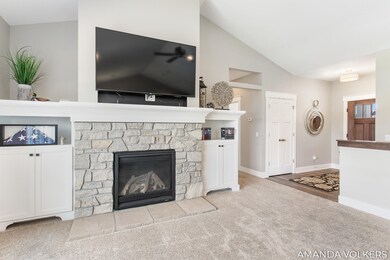 2157 Owners Way Dr Byron Center-15