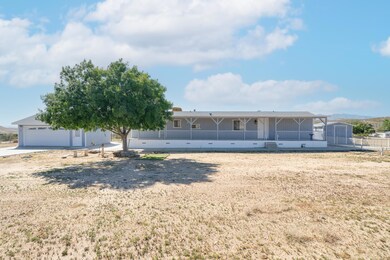 5671 30th St W, Rosamond, CA 93560 - photo 2