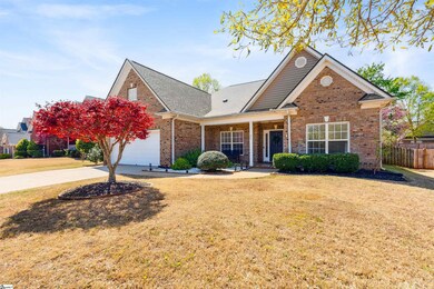 822 Ashmont Ln, Boiling Springs, SC 29316 - photo 2