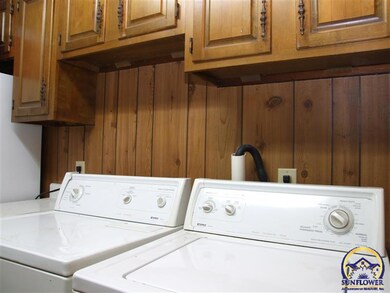 4212 SW 23rd St, Topeka, KS 66614 - photo 6