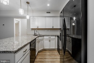 406 Worington Dr unit 406, West Chester, PA 19382 - photo 5