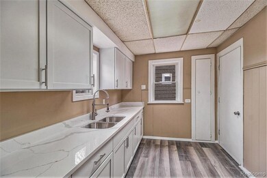 631 Spencer St, Ferndale, MI 48220 - photo 7