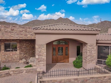 01-8315 E View Crest 85207 (1 of 17)