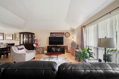 7303 Skylight Ln, Houston, TX 77095 - photo 4