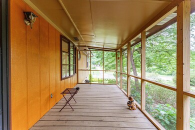 10-PS527668-HDR