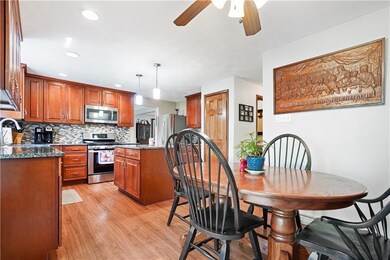 12179 Pine Crest Ct, Trafford, PA 15085 - photo 7