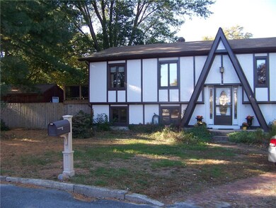 1 Sparrow Ln, Warwick, RI 02889 - photo 4