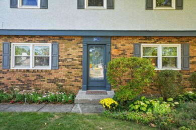 5022 Cheviot Dr, Columbus, OH 43220 - photo 7