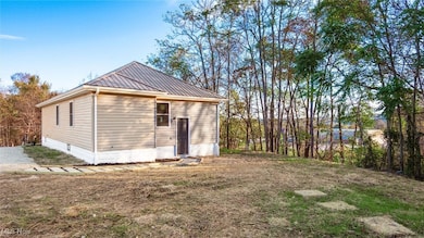 718 3rd St, Philo, OH 43771 - photo 6