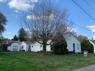 170 E Walnut St, Elberfeld, IN 47613 - photo 2