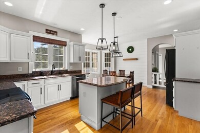 25 Calthrop Dr, Bridgewater, MA 02324 - photo 6